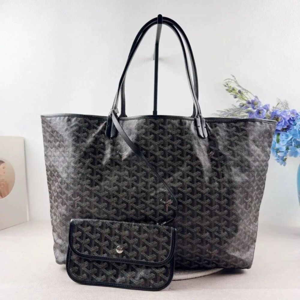 Goyard Women Pre-Loved Bag Very Good Condition